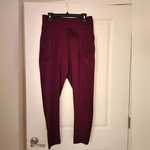 Fabletics Maj II Foldover Burgundy Pant L
